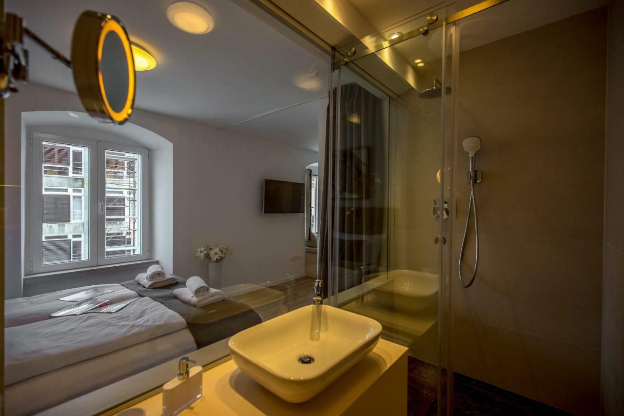 Apartment Wow Рийека Екстериор снимка