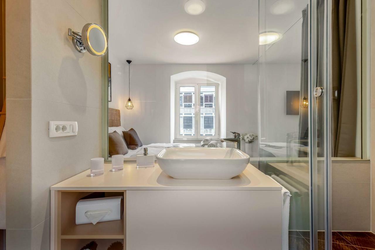 Apartment Wow Рийека Екстериор снимка
